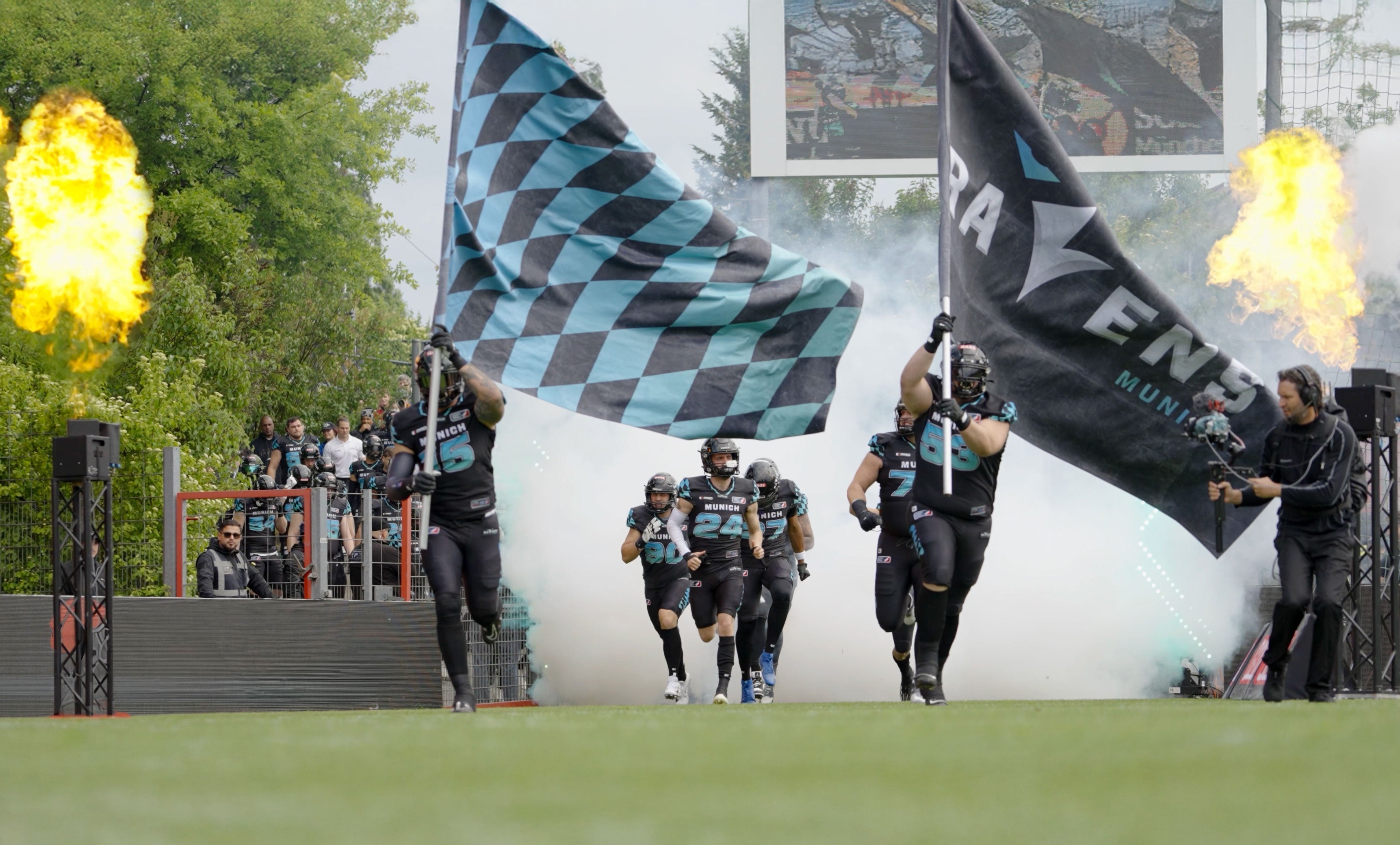 SUPREMO X MUNICH RAVENS FOOTBALL